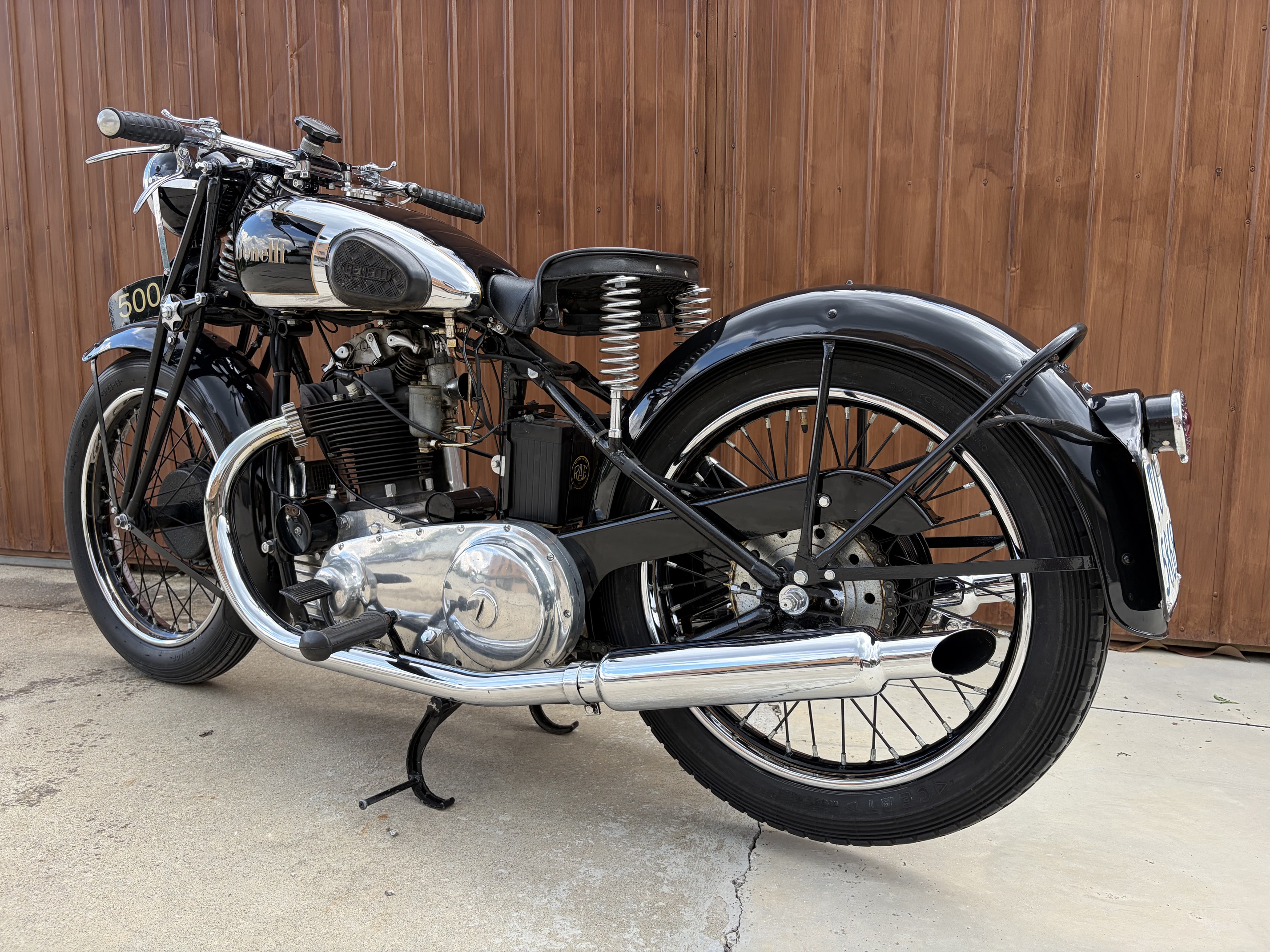 1937 Benelli 500 4 TN – A Restored Masterpiece from the Golden Age of Italian Motorcycling